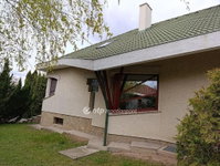 Eladó családi ház, Érden 228.2 M Ft, 7 szobás