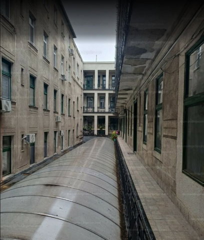 Eladó téglalakás, Budapesten, IX. kerületben, Üllői úton