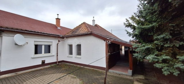 Eladó családi ház, Gödöllőn 79.9 M Ft, 4 szobás