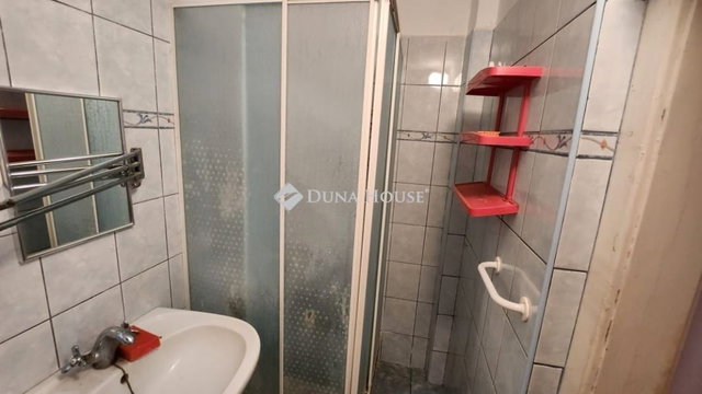 Eladó családi ház, Mezőzomboron 11.5 M Ft, 3 szobás
