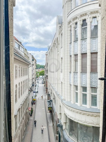 Eladó téglalakás, Budapesten, V. kerületben 219.9 M Ft, 2 szobás