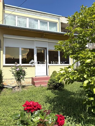 Eladó családi ház, Orosházán, Tó utcában 33 M Ft, 3 szobás