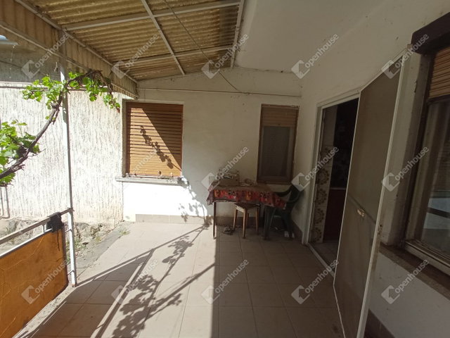 Eladó családi ház, Döbröközön 12.9 M Ft, 4 szobás