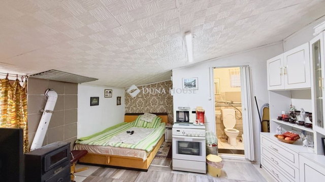 Eladó családi ház, Emődön 15 M Ft, 3 szobás