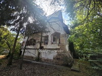 Eladó családi ház, Miskolcon 280 M Ft, 7+1 szobás