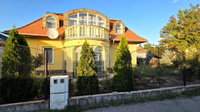 Eladó családi ház, Szegeden 92 M Ft, 4 szobás