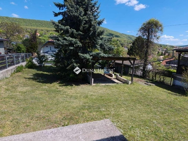 Eladó családi ház, Pilisszántón 95 M Ft, 2 szobás