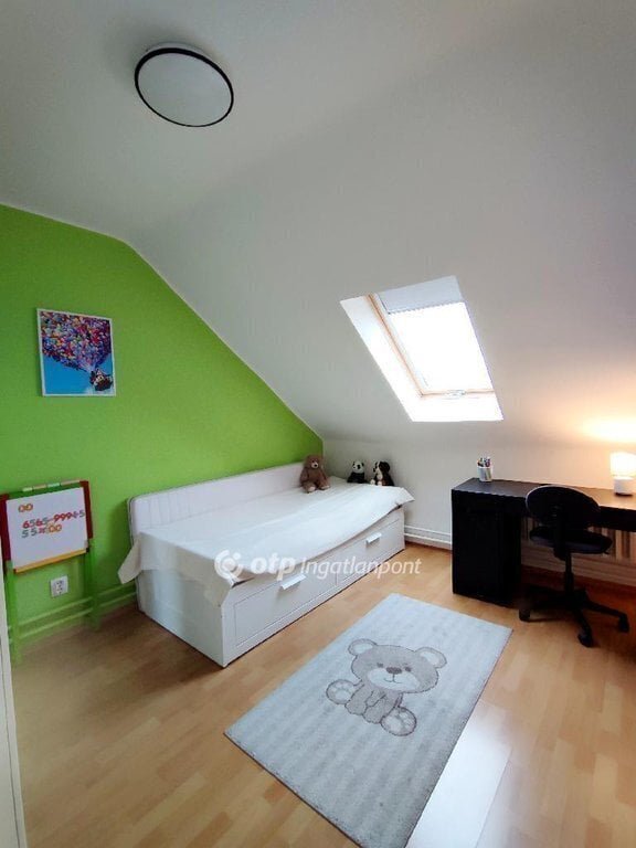 4 bed · 127m² · 84.900.000 ft
