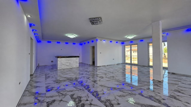 Eladó családi ház, Sárbogárdon 72 M Ft, 4 szobás