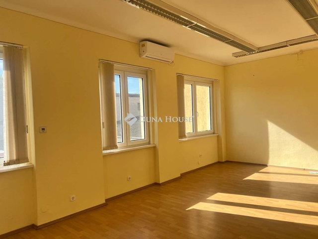 Kiadó iroda, Jászberényben 110 E Ft / hó / költözzbe.hu