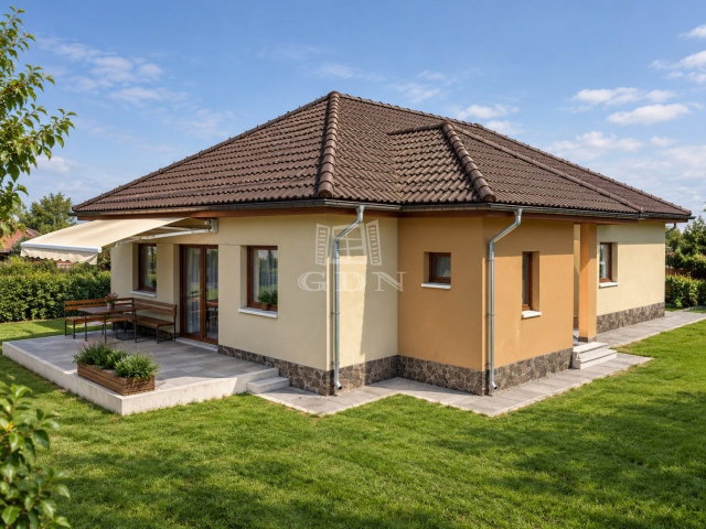 Eladó családi ház, Vácszentlászlón 69.99 M Ft, 4 szobás