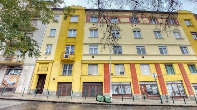 Eladó téglalakás, Budapesten, XII. kerületben 109.9 M Ft