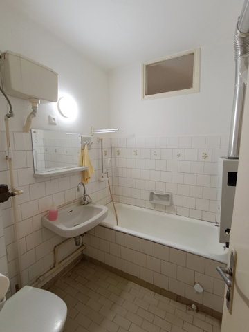 Eladó téglalakás, Hódmezővásárhelyen, Szabadság téren