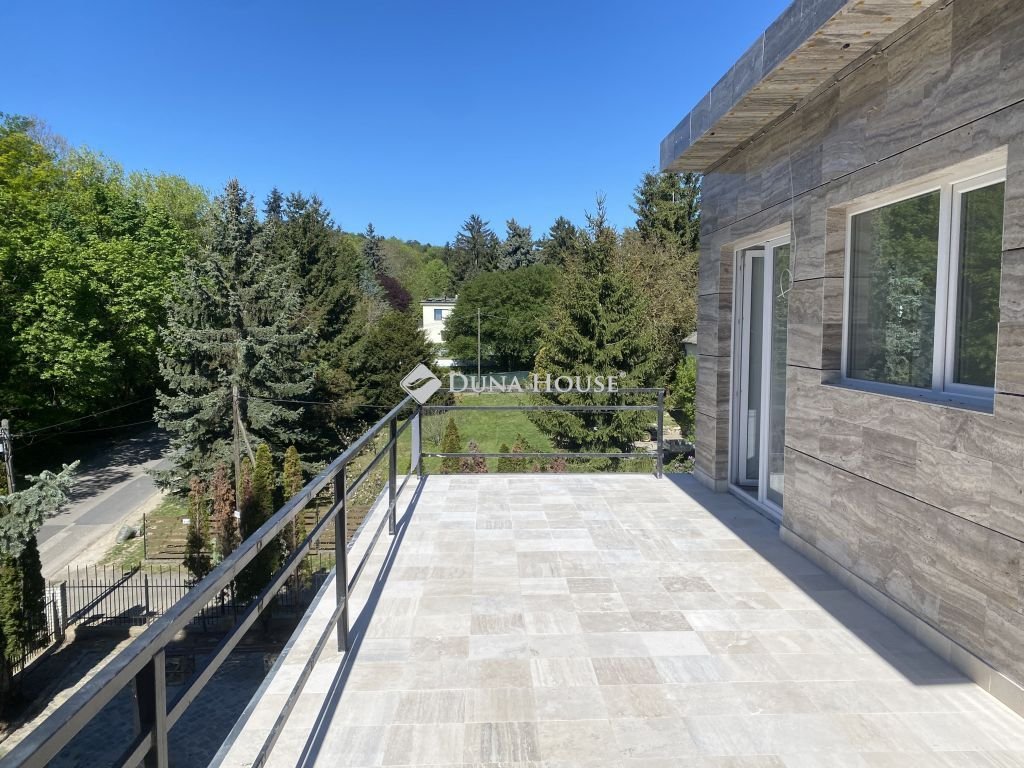 4 bed · 122m² · 240.000.000 ft
