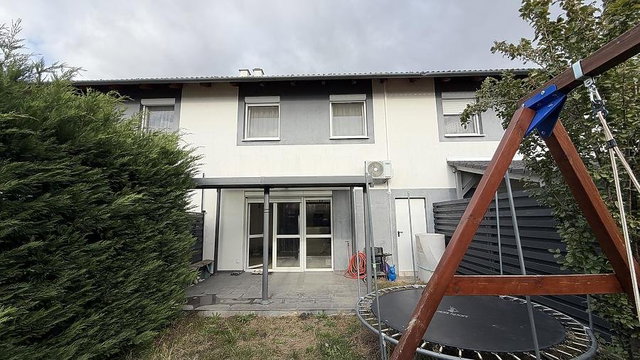Eladó sorház, Gödön 109.9 M Ft, 4 szobás / költözzbe.hu