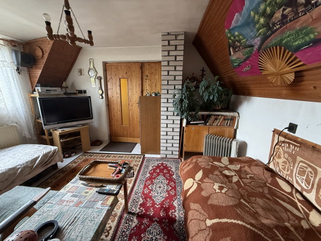 Eladó nyaraló, Felsőörsön 64.9 M Ft, 2 szobás