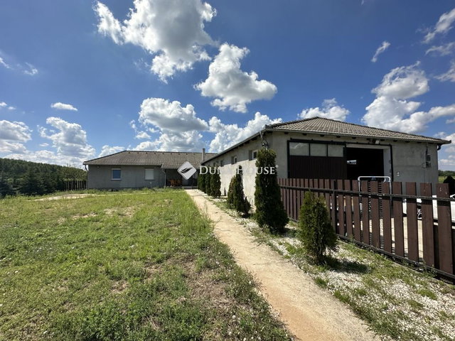 Eladó mezogazdasagi ingatlan, Monoron 200 M Ft, 4 szobás