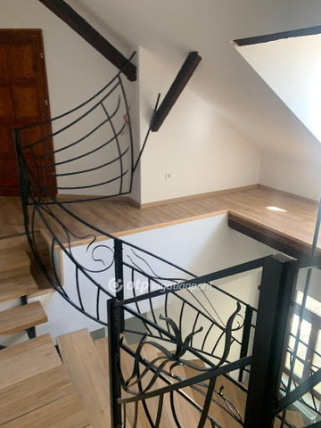 Eladó hotel, Egerben 245 M Ft / költözzbe.hu
