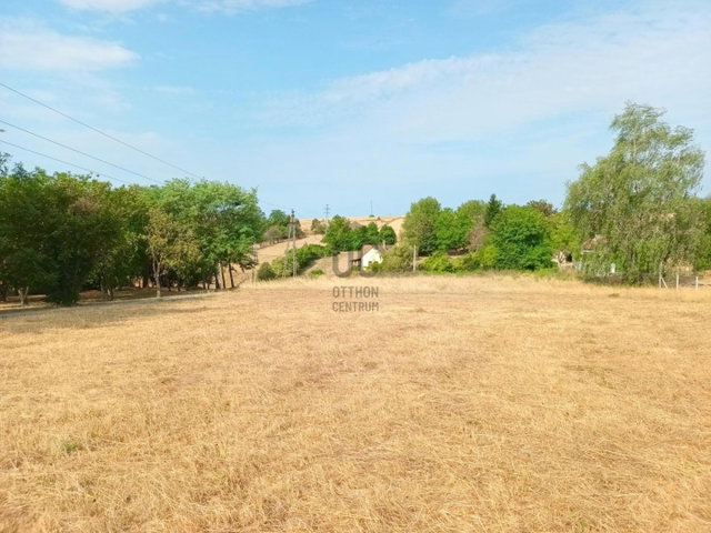 Eladó telek, Ligetfalván 6.9 M Ft / költözzbe.hu