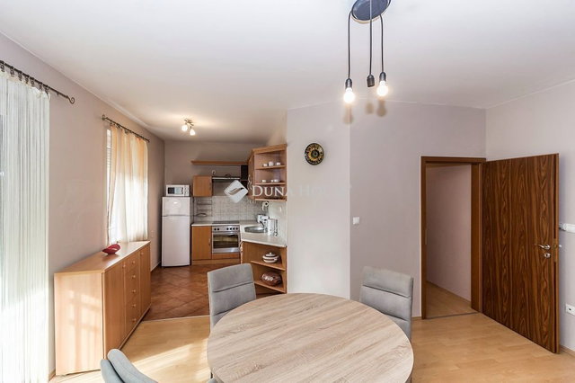 Eladó téglalakás, Szombathelyen, Szent Gellért utcában 42.9 M Ft