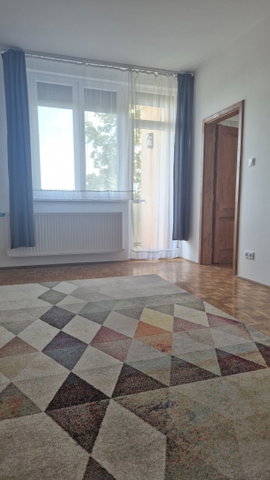 Kiadó téglalakás, albérlet, Győrött 190 E Ft / hó, 2 szobás