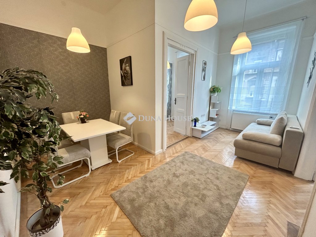 4 bed · 70m² · 89.900.000 ft