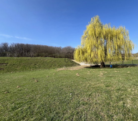 Eladó telek, Szekszárdon 32.5 M Ft / költözzbe.hu