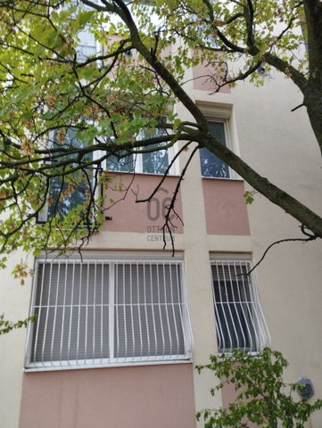 Eladó téglalakás, Várpalotán 29 M Ft, 2 szobás