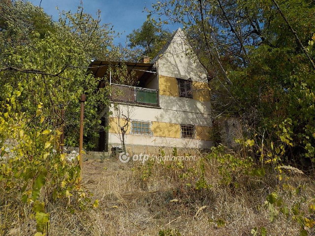 Eladó nyaraló, Kaposváron 2.7 M Ft, 1 szobás