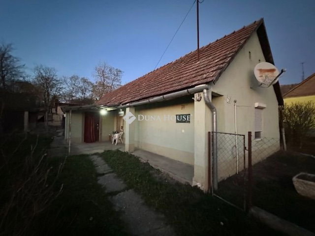 Eladó családi ház, Igaron 19.6 M Ft, 3 szobás
