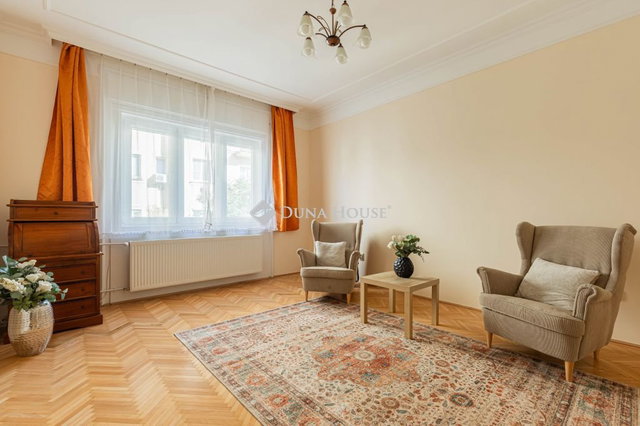 Eladó téglalakás, Budapesten, XII. kerületben, Kapitány utcában