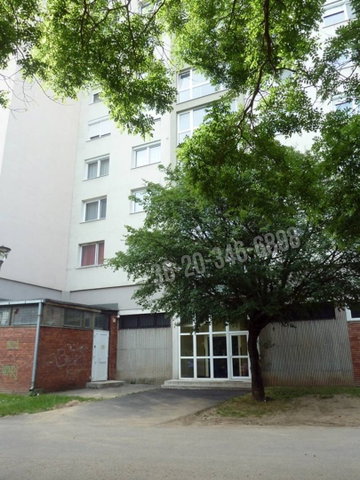Eladó panellakás, Veszprémben, Munkácsy Mihály utcában 55 M Ft