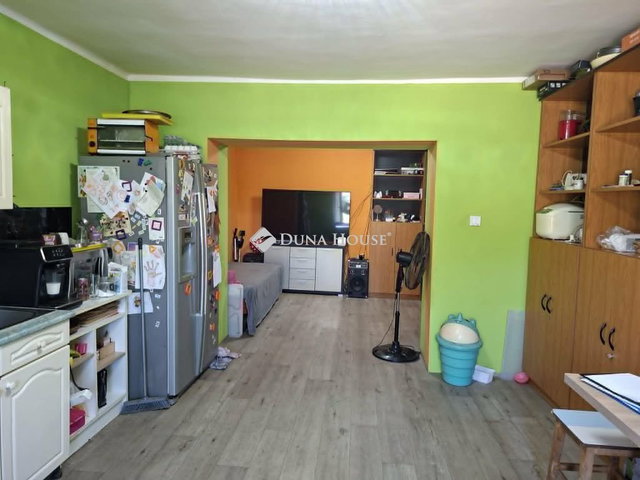 Eladó családi ház, Tataházán 18.74 M Ft, 3 szobás