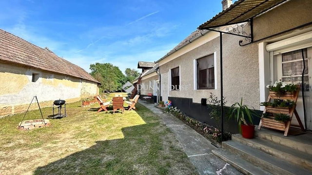 Eladó családi ház, Hosszúperesztegen 26.9 M Ft, 3 szobás