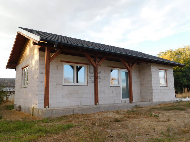 Eladó iroda, Tápiószentmártonon 19.6 M Ft / költözzbe.hu