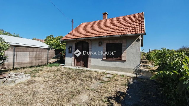 Eladó mezogazdasagi ingatlan, Bicskén 23.9 M Ft, 2 szobás