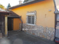 Eladó családi ház, Kaposváron 24.9 M Ft, 2 szobás