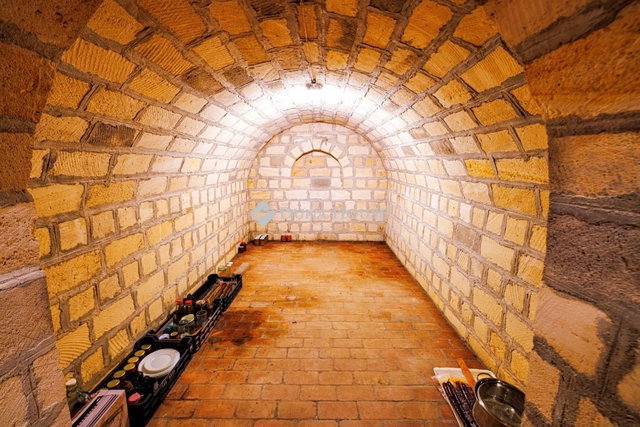 Eladó családi ház, Etyeken 149 M Ft, 4 szobás