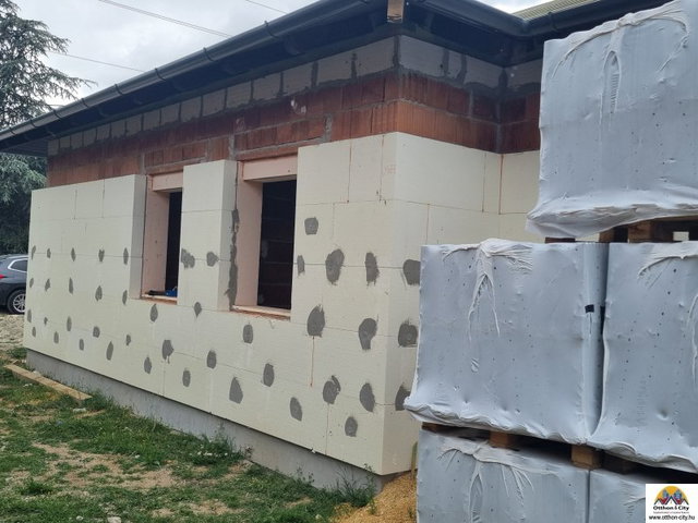 Eladó családi ház, Érden 145 M Ft, 4 szobás