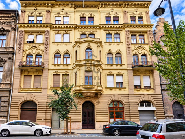 Eladó téglalakás, VIII. kerületben, Somogyi Béla utcában
