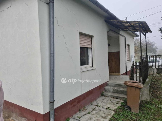 Eladó családi ház, Madocsán 22.9 M Ft, 3 szobás