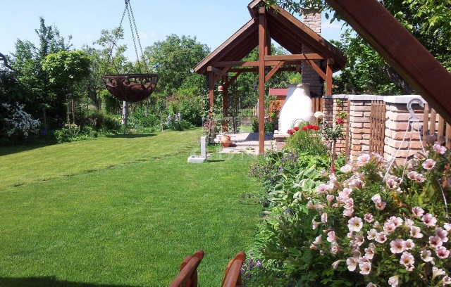 Eladó családi ház, Gödöllőn 229 M Ft, 5 szobás