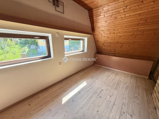 Eladó családi ház, Magyarhertelenden 29.9 M Ft, 2 szobás