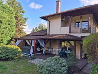 Eladó családi ház, Érden 235 M Ft, 4 szobás