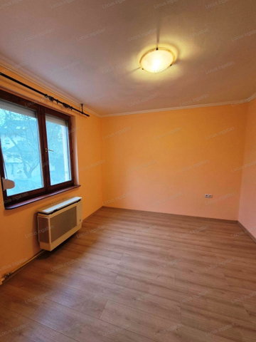 Eladó téglalakás, Szolnokon 39 M Ft / költözzbe.hu