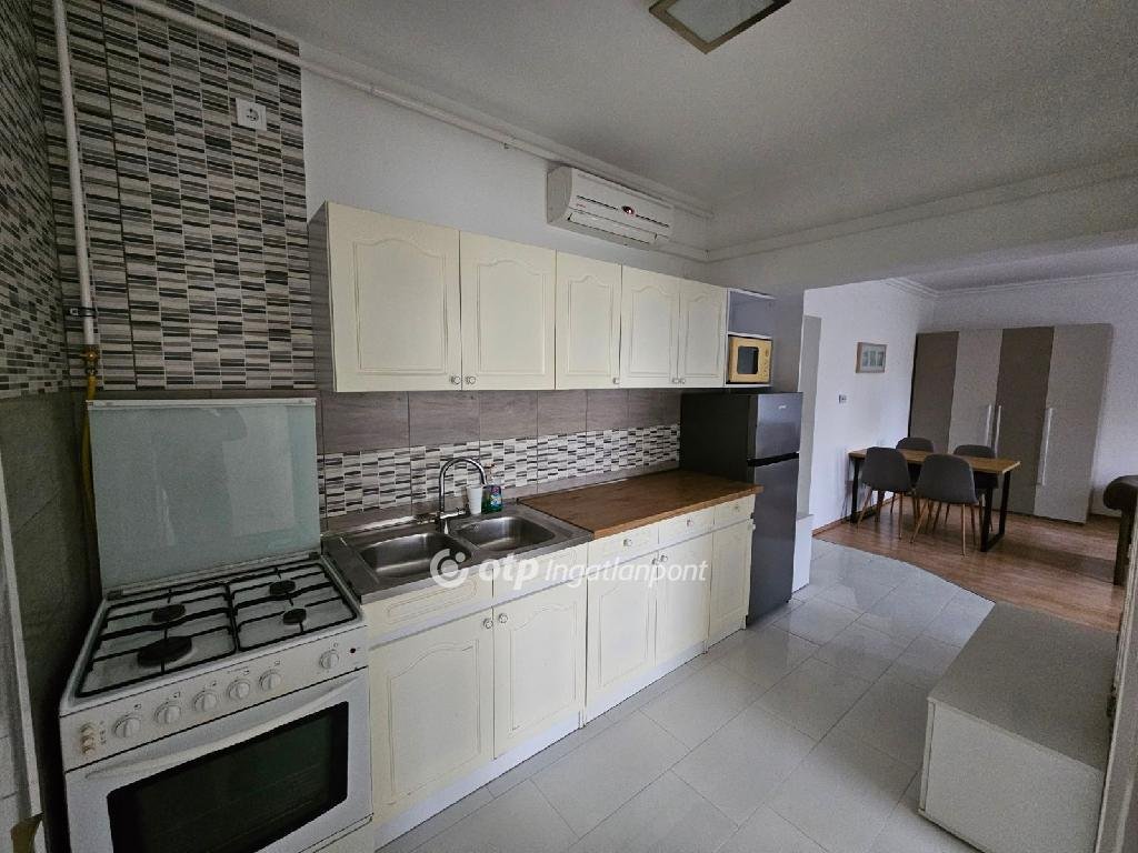 1 bed · 52m² · 50.500.000 ft