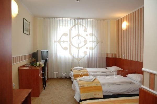 Eladó hotel, Budapesten, VIII. kerületben 2726.025 M Ft