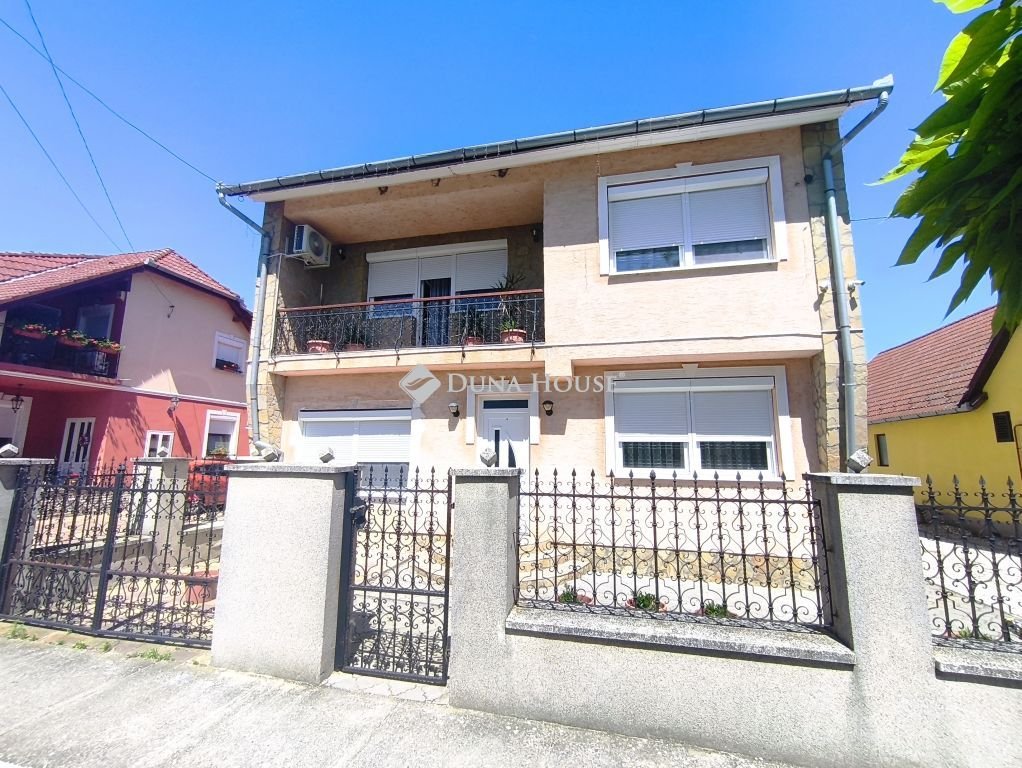 4 bed · 187m² · 69.000.000 ft