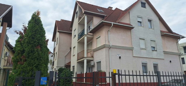 Eladó téglalakás, Debrecenben, Kishegyesi úton 82.9 M Ft