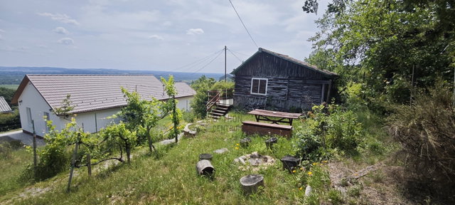 Eladó nyaraló, Szentendrén 35 M Ft, 1 szobás